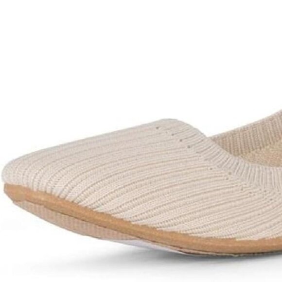 Danskin Womens Hope Slip On Comfortable Ballet Flats Natural Size 10M NIB - Picture 2 of 4
